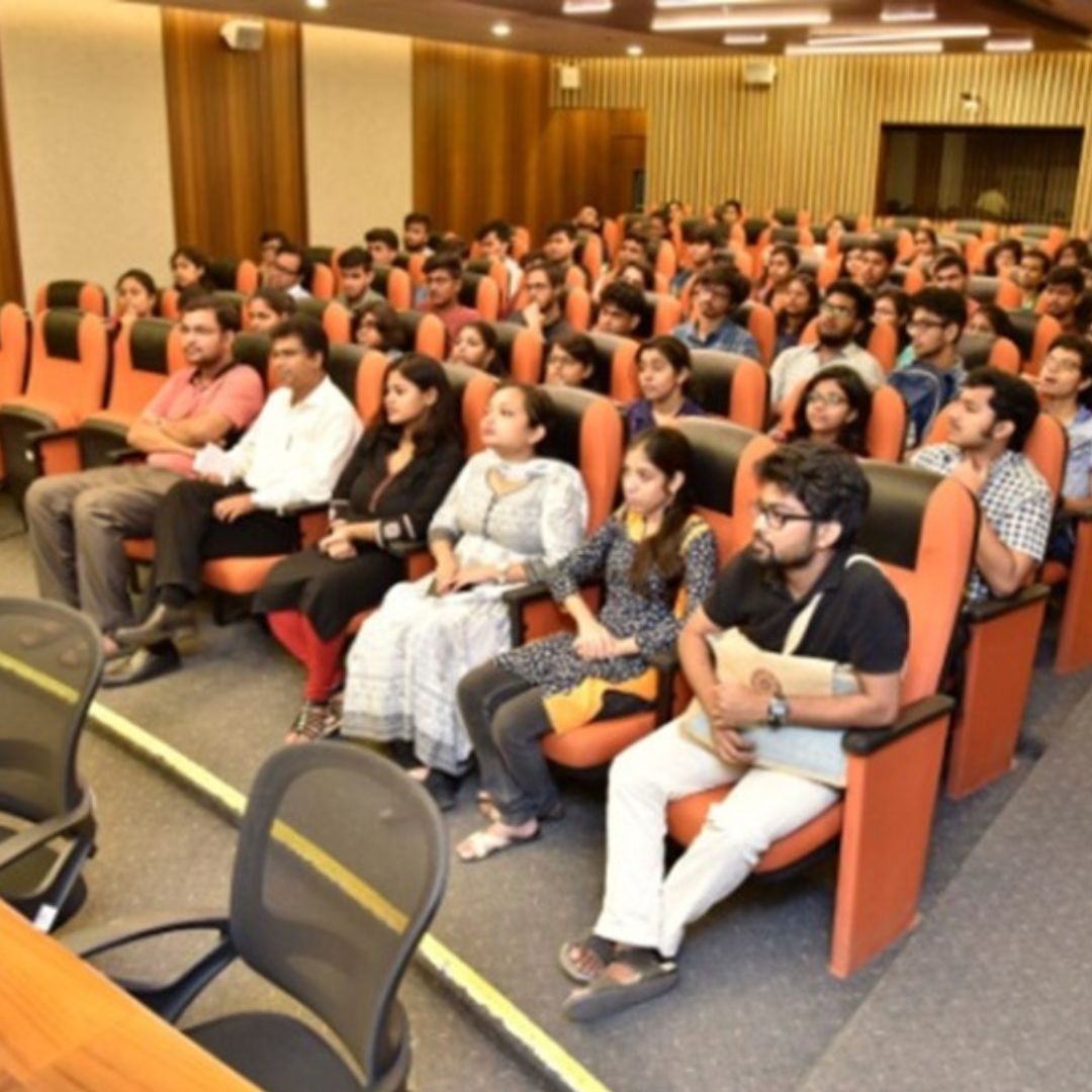 A Special Talk on “Career Avenues for Computer Science Graduates”