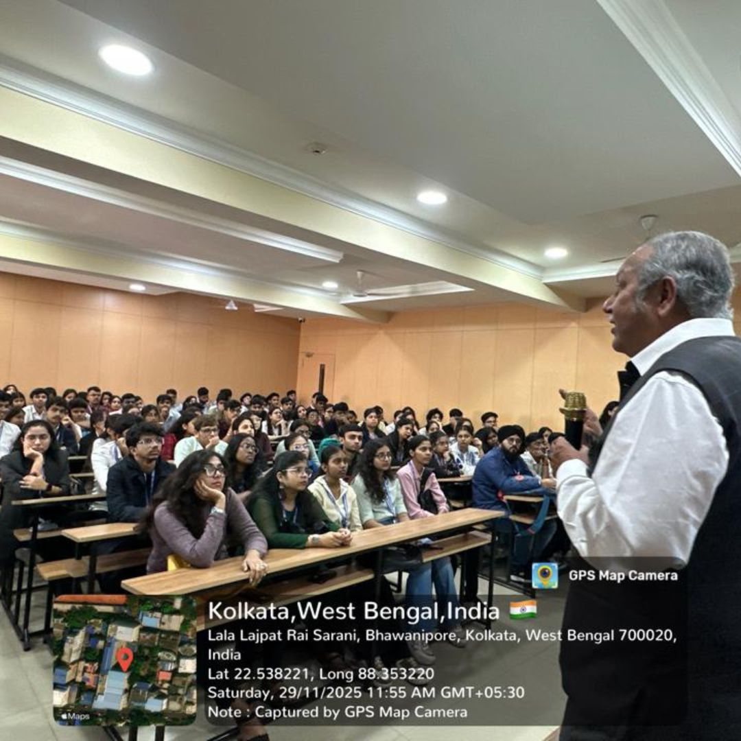 Seminar on “Navigating Challenges in the FMCG Sector: Insights and Case Studies”